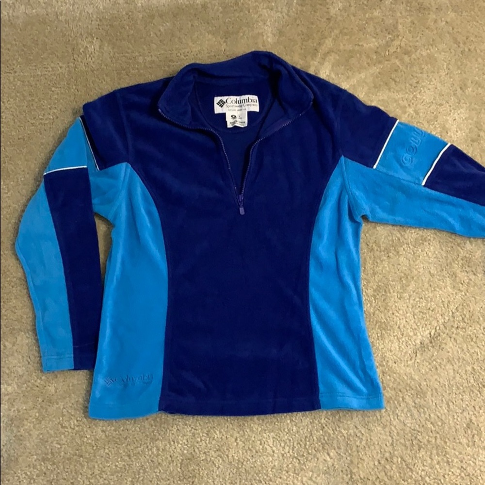Columbia zip up pullover with logo sleeve size M